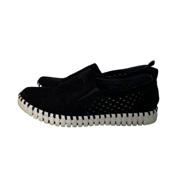 Ilse Jacobsen Womens Perforated Black Slip-On Shoes Size 38 Rubber Sole - Picture 4 of 7